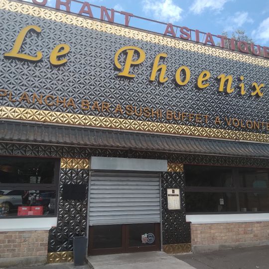 Le Phoenix