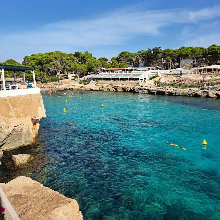 Playa de Cala Blanca
