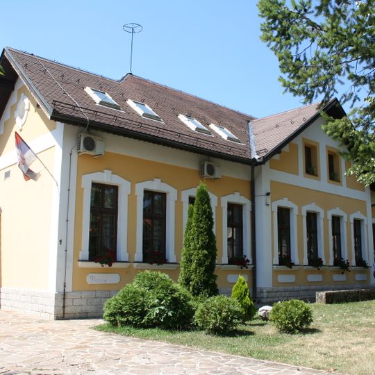 Library „Ljubiša R. Đenić” Čajetina