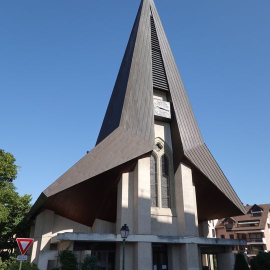 Église Saint-Julien de Brioude de Saint-Julien-en-Genevois