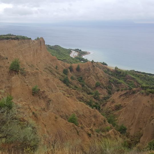 Ariburnu Yarlari