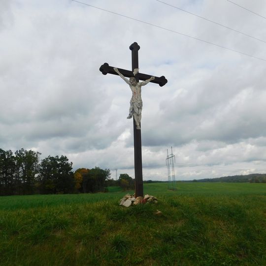 Kříž u cesty k osadě Červánky v Českém Šternberku