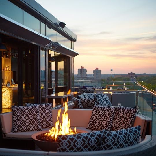The Logan Philadelphia, Curio Collection by Hilton