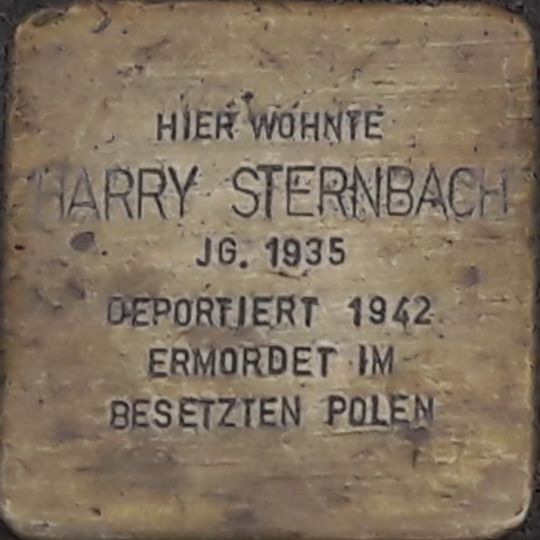 Stolperstein en memoria de Harry Sternbach