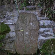 Křížový kámen u cesty severně od České Doubravice