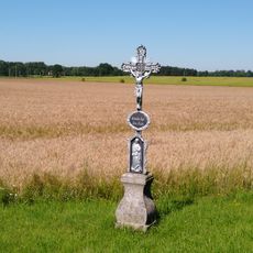 Kříž u silnice z Valu na Veselí