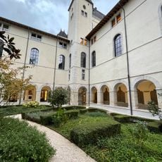 Cloître de l'Hôtel-Dieu