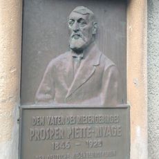 Pamětní deska Prospera Pietteho