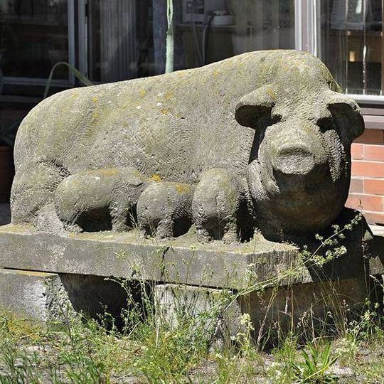 Socha bachyně severně od Benátek