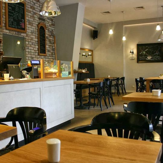 Giselle Café