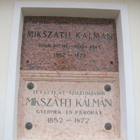 Rodinný dom spisovateľa, tabuľa pamätná