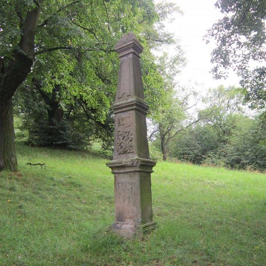 Kříž na křížové cestě u Rosic - 3. zastavení