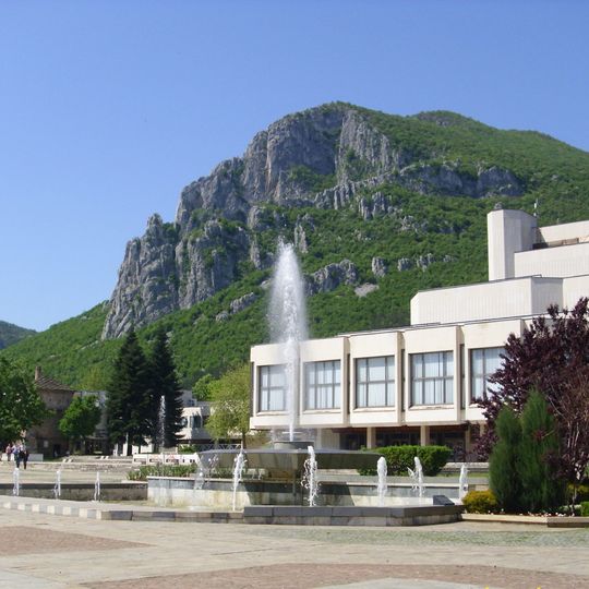 Dramatichno-kuklen Teatr