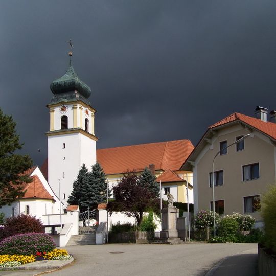 Katholische Pfarrkirche St. Andreas