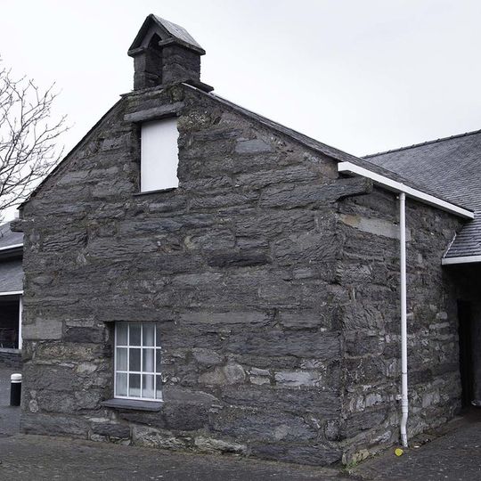 Former outbuilding of Plas Ynys Tywyn