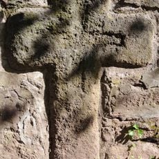 Sühnekreuz an Kirchhofmauer