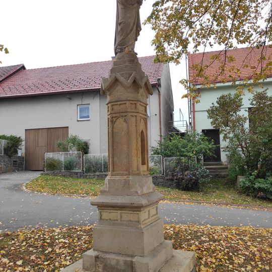 Socha Panny Marie s dítětem v Podhoří