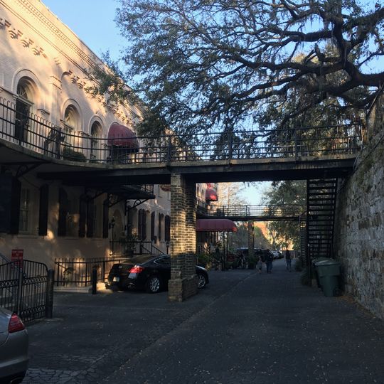 508 East Factors Walk