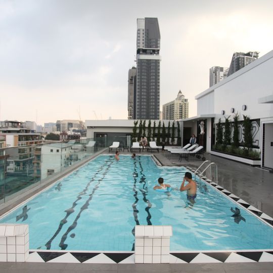 Vince Hotel Pratunam
