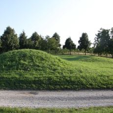 Hügelgräberfeld Urbarialwald