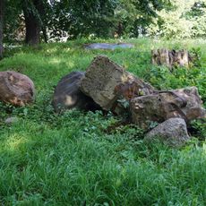 Relikt kościoła w Warzymicach