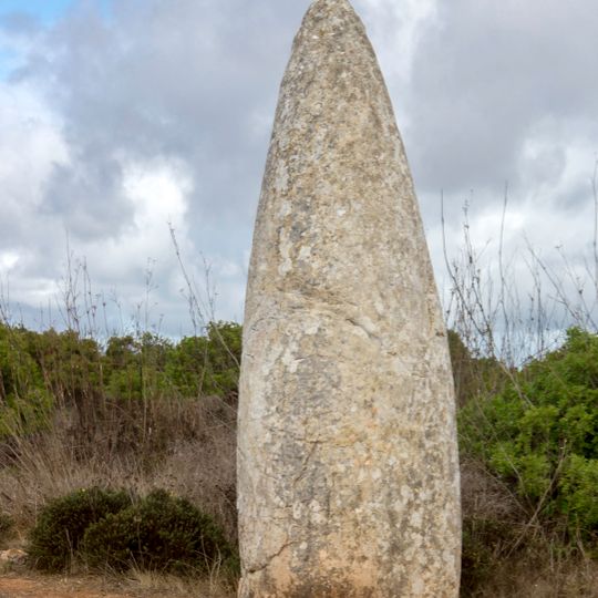 Conjunto de menires de Milrei e do Padrão