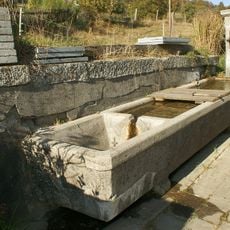 Fountain farmhouse Riedernstrasse 50