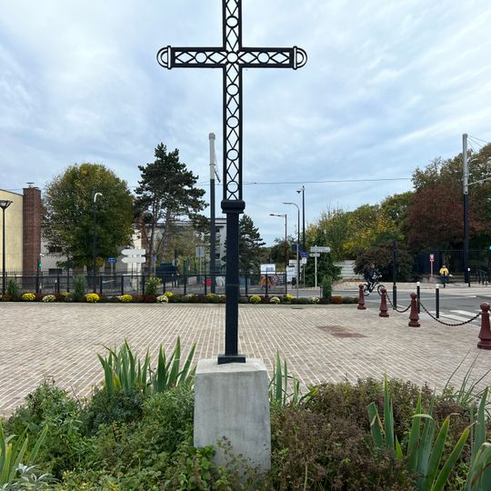 Croix de l'esplanade du 11-Novembre-1918 de Montfermeil
