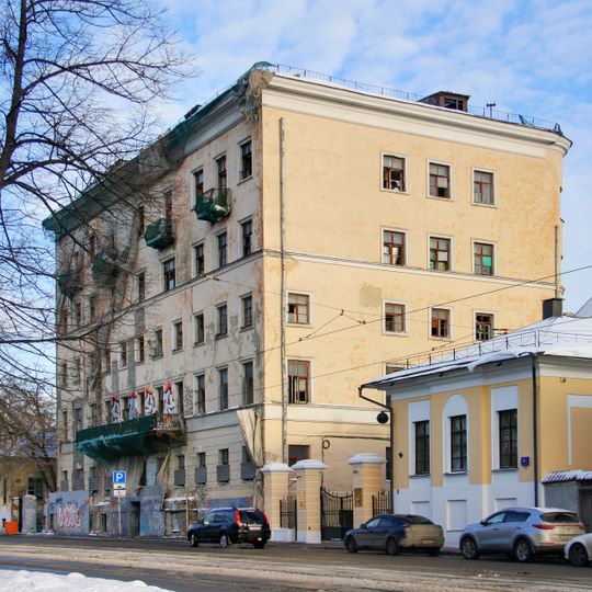 Главный дом