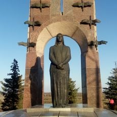 Памятник семье Володичкиных