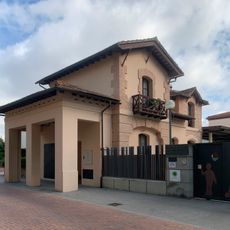 Dwellings at Camí Ral, 13