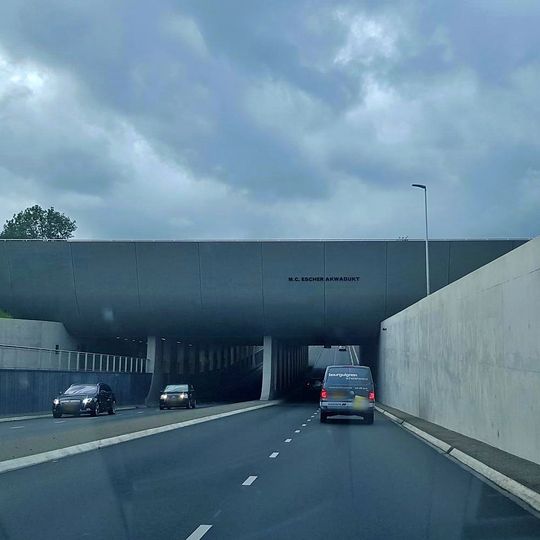 M.C. Escher Akwadukt