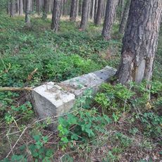 Kříž severovýchodně od Sedlce