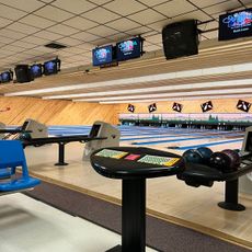 Rand's Bowling Lanes & Lounge
