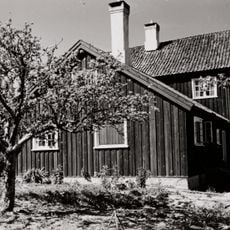 MAJORBØ ( BØ MED VEIERUD, NERBØ)