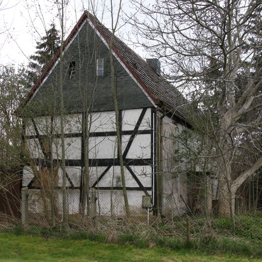 Wohnstallhaus mit Oberlaube Weg an der Löbau 15