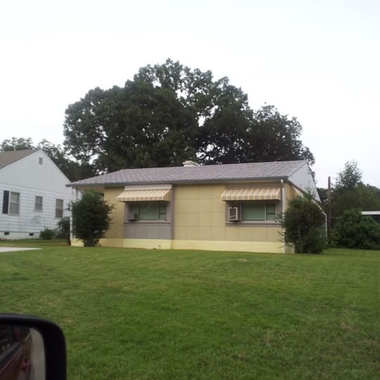 Casa Lustron de E.L. Newman