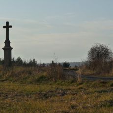 Kříž po kopcem Staré hory v Mohelně