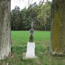 Kříž jižně od samoty Mokřiny