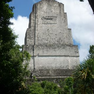 Świątynia III