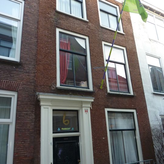 Herensteeg 6, Leiden