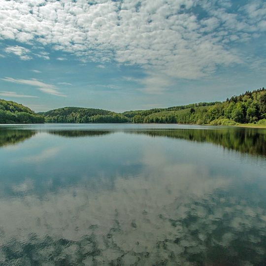 Sachgesamtheitsbestandteil der Sachgesamtheit Talsperre Klingenberg für den Teilabschnitt OT Klingenberg und OT Pretzschendorf: die Wasserfläche des Talsperrenbeckens, als Teil der Sachgesamtheit ID-Nr. 09304131 - -