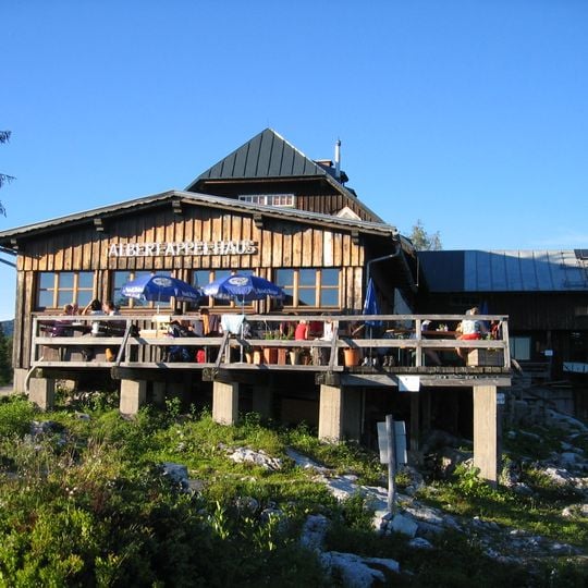 Albert-Appel-Haus