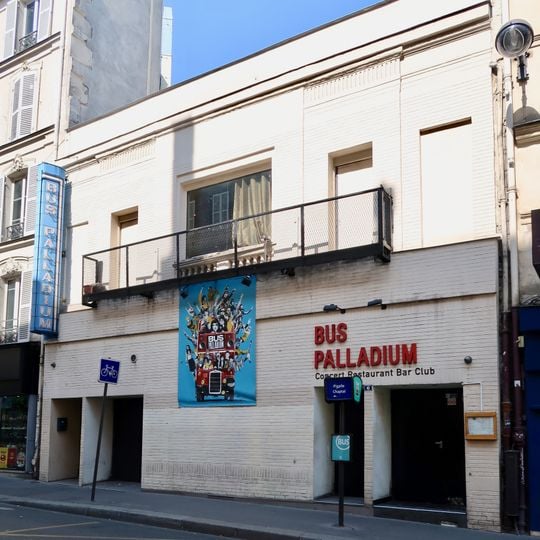 Bus Palladium