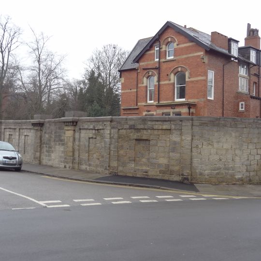 Retaining wall to Leeds Zoological and Botanical Gardens