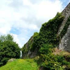 Enceinte de la ville haute de Saint-Bertrand-de-Comminges