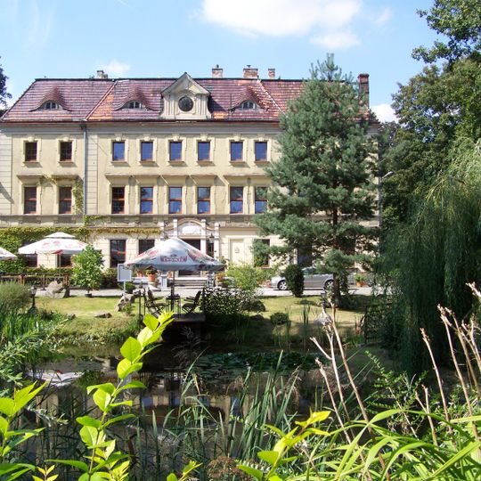 Palace in Wojnowice