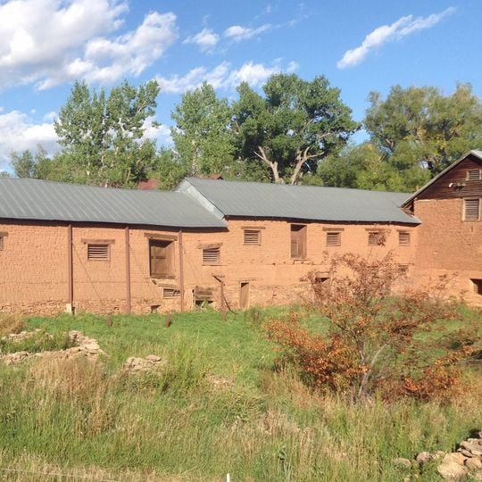 La Cueva Historic District