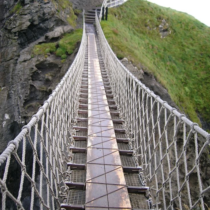 Most linowy Carrick-a-Rede