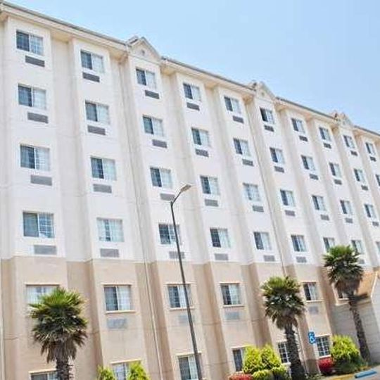 Microtel Inn & Suites by Wyndham Toluca